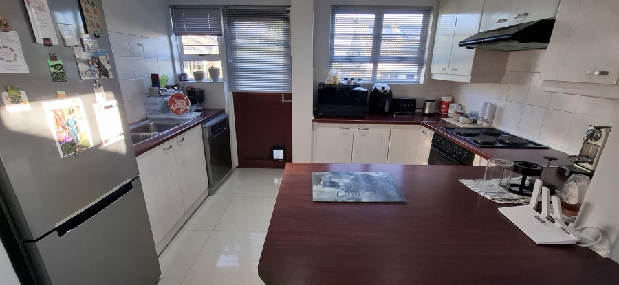 3 Bedroom Property for Sale in Pinehurst Western Cape
